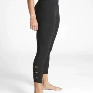 High-Waist Black Cropped Leggings with Ankle Cutouts